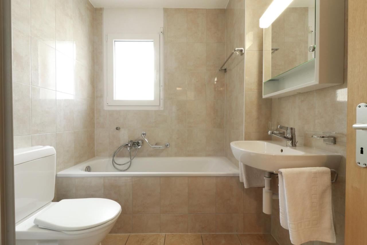 Nice Apartment Ideally Located In Martigny Kültér fotó